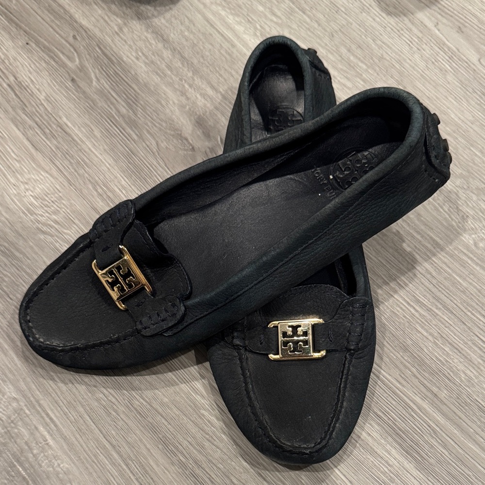 Tory Burch Black Loafers with Gold Accent